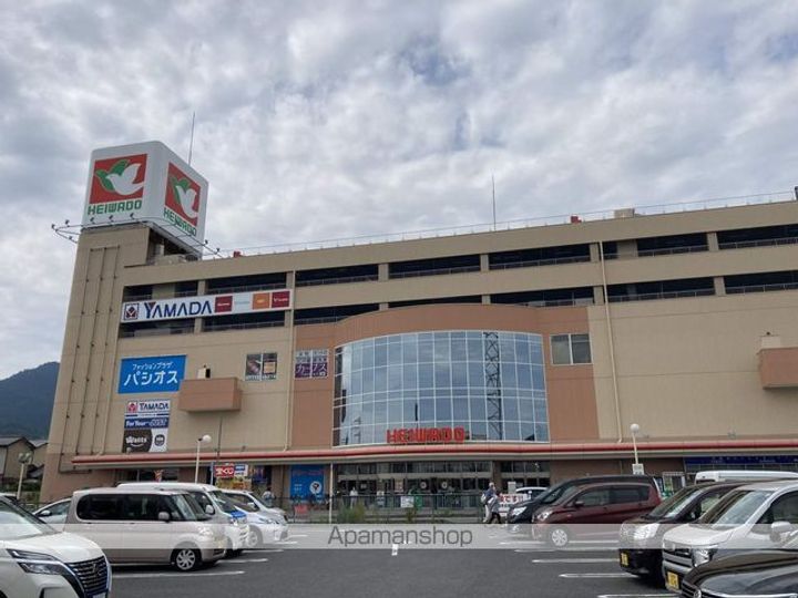 サンプレス比叡の周辺