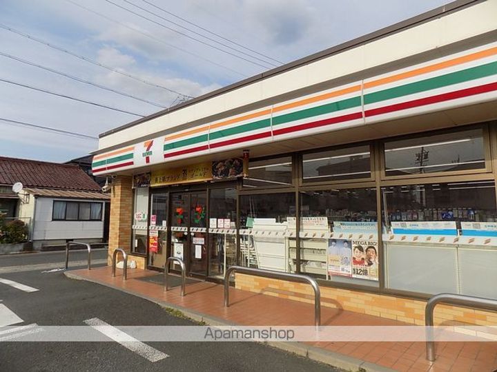 パストラル楠の周辺