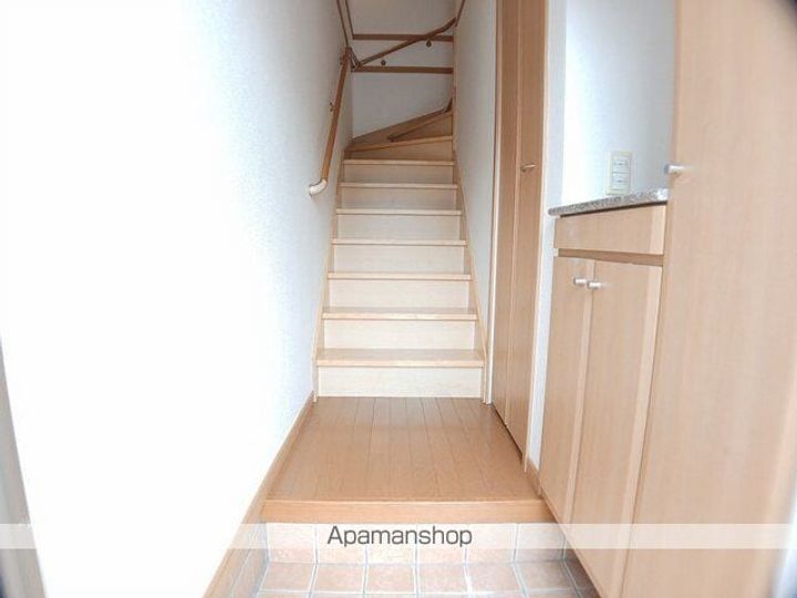 ドゥーフォワイエ・弐番館の玄関