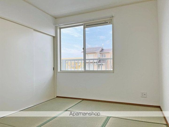 福島県郡山市横塚2丁目の賃貸アパートの内装