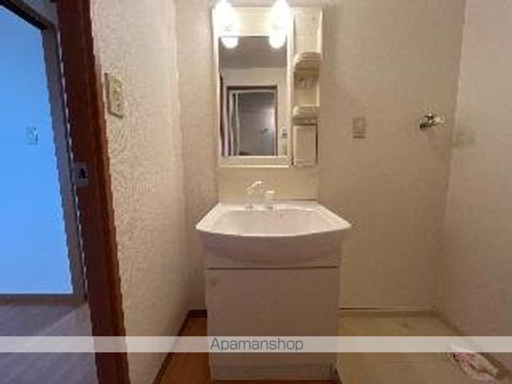 グリーン ラティールのその他画像