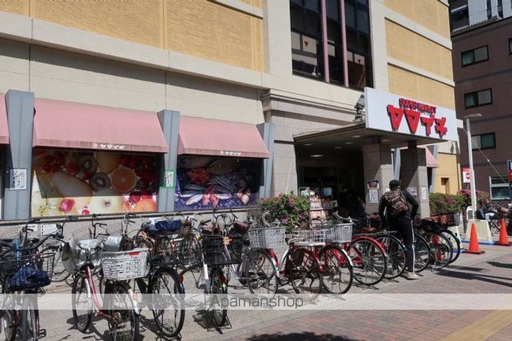 レオパレスレジリエンスの周辺