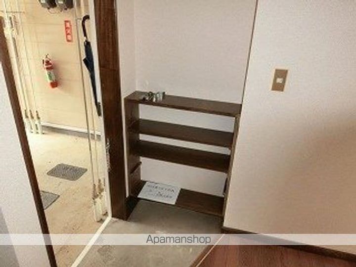 センチュリーハウスB101の玄関