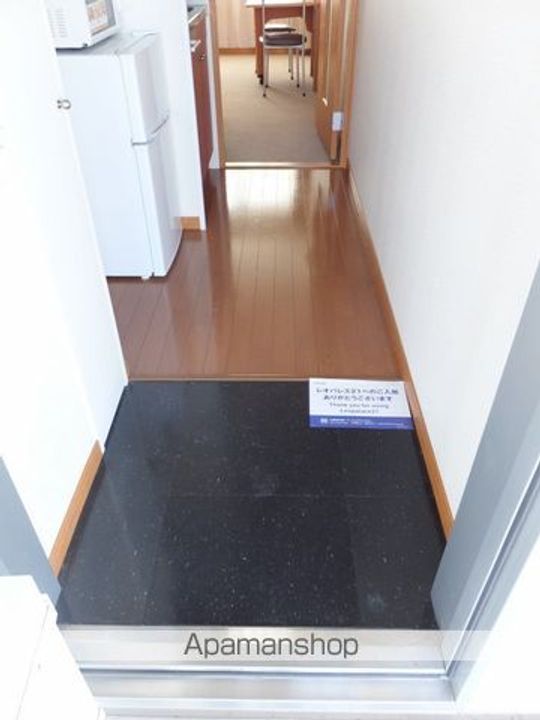 レオパレスえいこう209の玄関