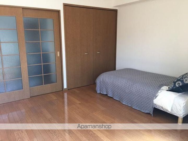 オーキッドレジデンス千葉中央の居間