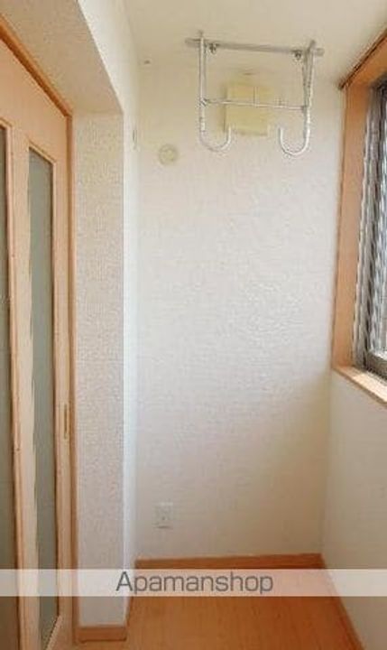 ポンラヴィ201のその他画像