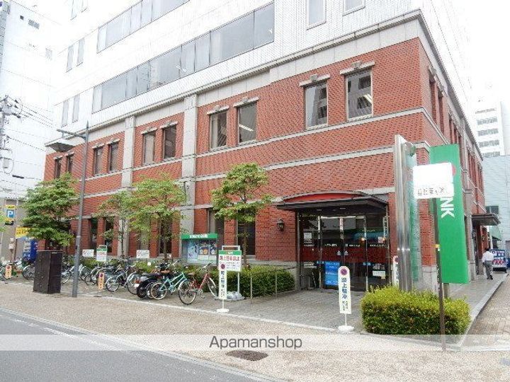 岡山県岡山市北区中山下1丁目の賃貸マンションの周辺