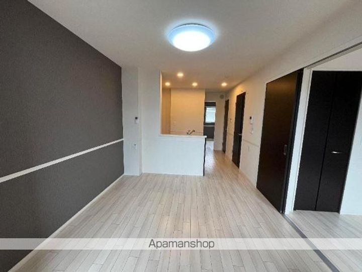 ルミナス・ハイム ASAKAの居間