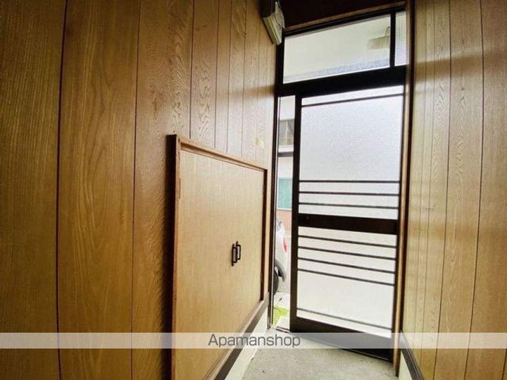 北海道函館市入舟町(一戸建)の賃貸物件戸建ての玄関