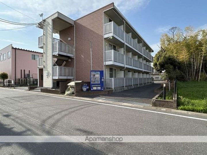 レオパレスミュートス テセラの外観