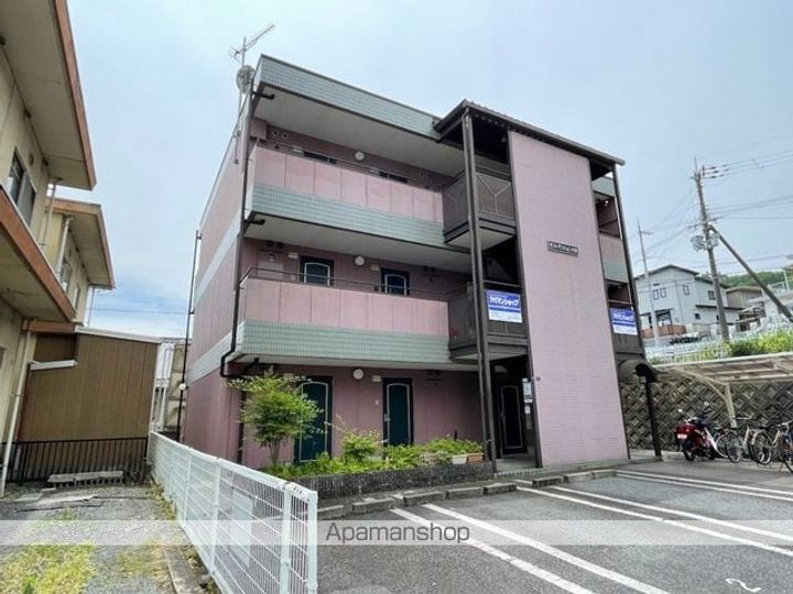 サントマンション大津205の外観