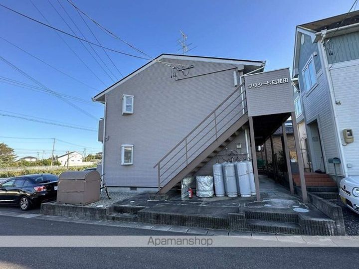 プリシード日和田102の外観