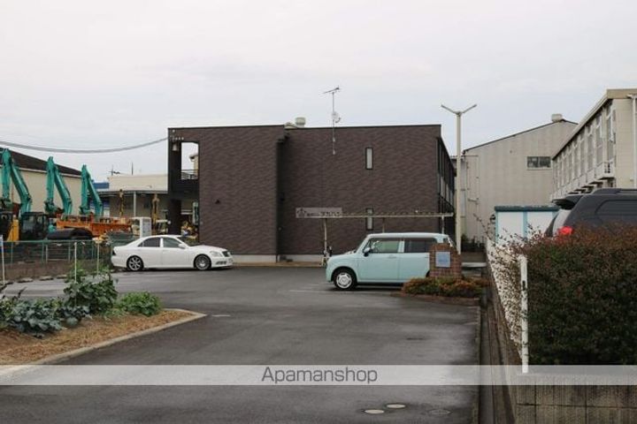 レオネクストプリムローズⅡ207の外観