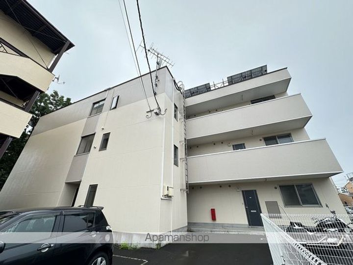 ピュアパレス海岸町(ピュアパレスカイガンチョウ)の外観