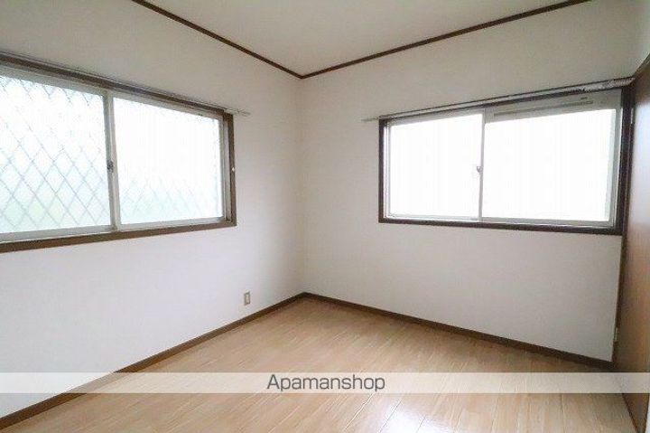 東京都福生市大字福生の賃貸アパートの内装