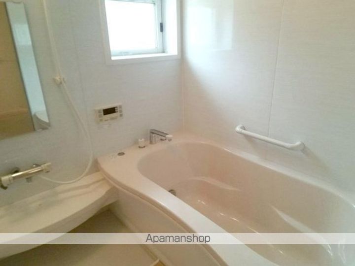 リビングタウン飯岡新田I Bの風呂