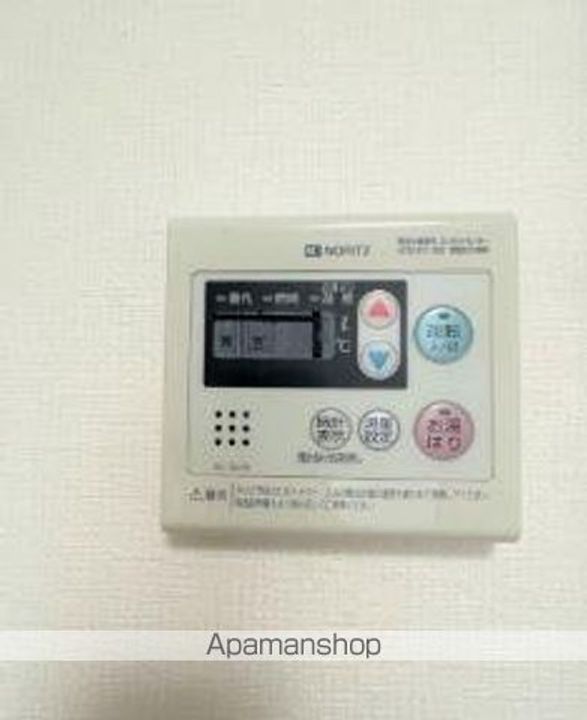 エクセル栗林の内装