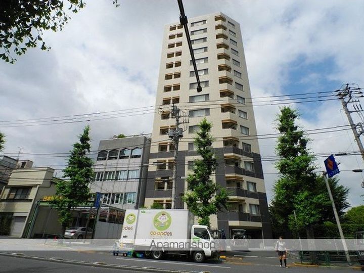 東京都文京区本駒込1丁目の賃貸マンションの外観