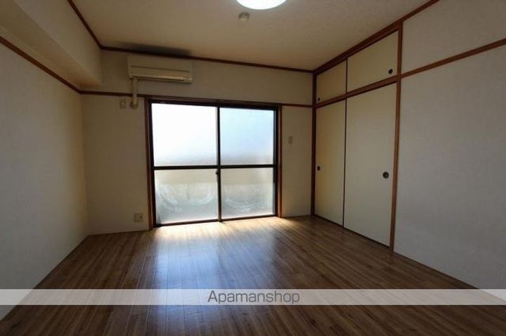 ベルエール八本松 503503の内装