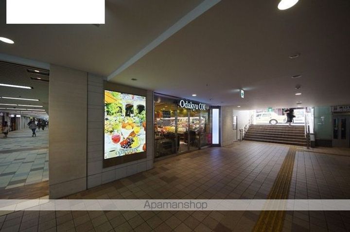 ルミークアン上原 (LUMIEC UN UEHARAの周辺