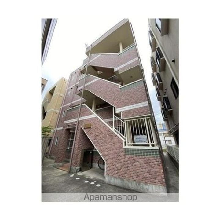 ヴィクトリアンコート船橋の外観