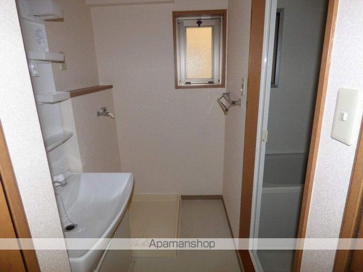 牛久ロイヤルレジデンスABCB106の内装