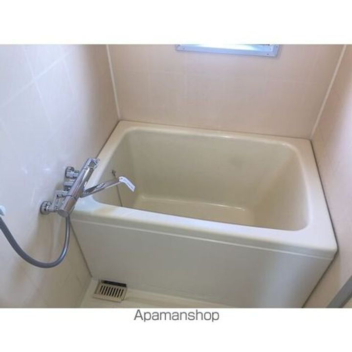 セントラルハイツ駒方303の内装