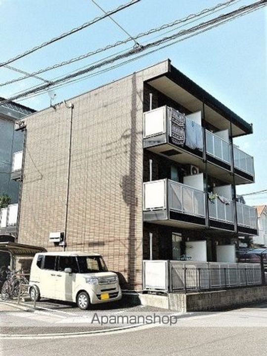 レオパレスアリーナレジデンスの外観