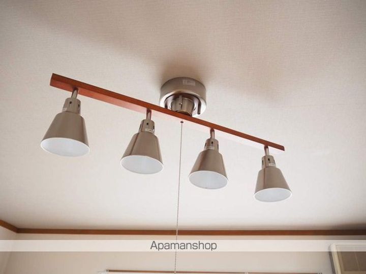 セレニティー102の内装