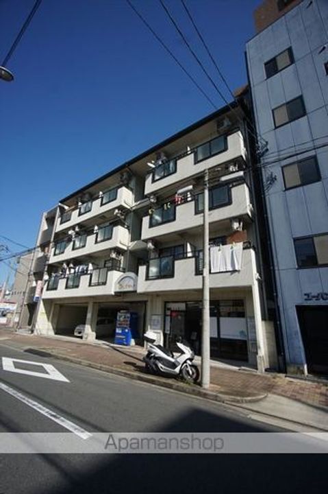 愛知県名古屋市中区金山2丁目の賃貸アパートの外観