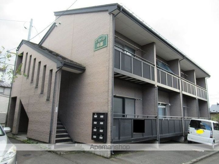 エストワン本町105の外観