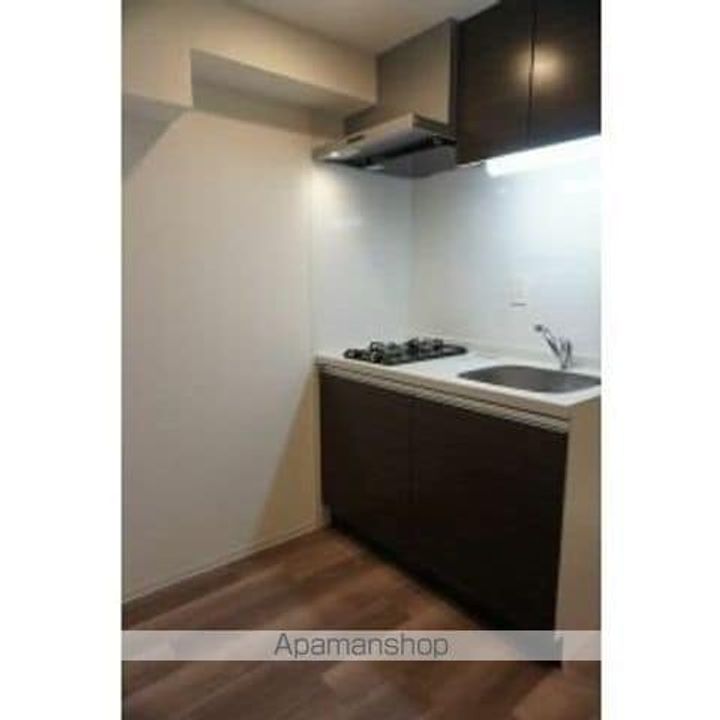 TENAS泉701のキッチン