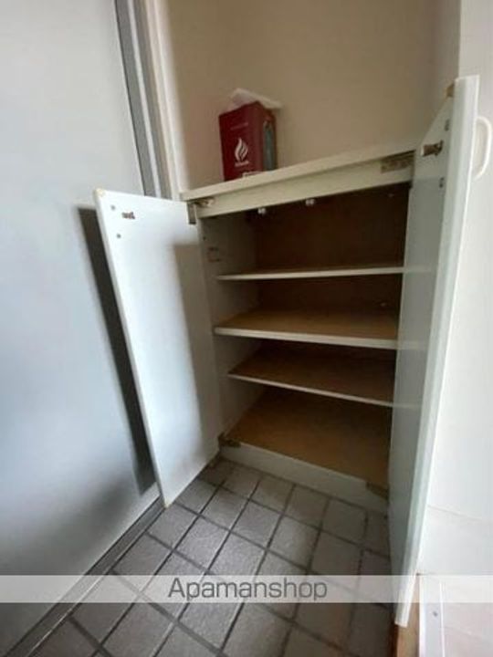 香川県高松市伏石町の賃貸アパートの内装