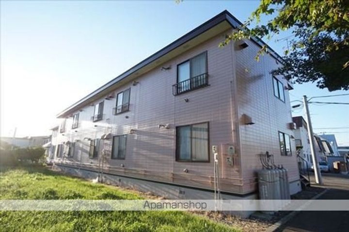 北海道帯広市西十九条南4丁目の賃貸アパートの外観