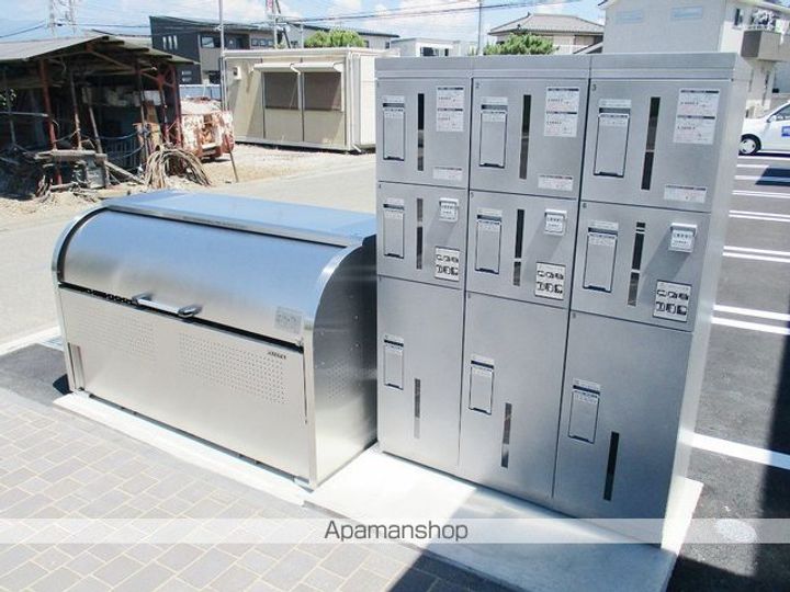 ヴィラクレストVIの外観