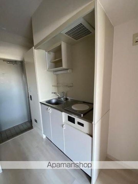 香川県高松市伏石町の賃貸アパートのキッチン