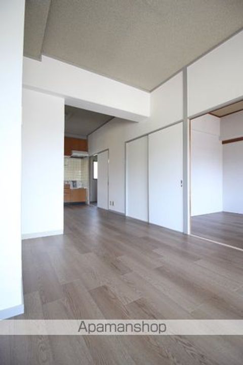 岡山県岡山市北区下中野の賃貸マンションの内装