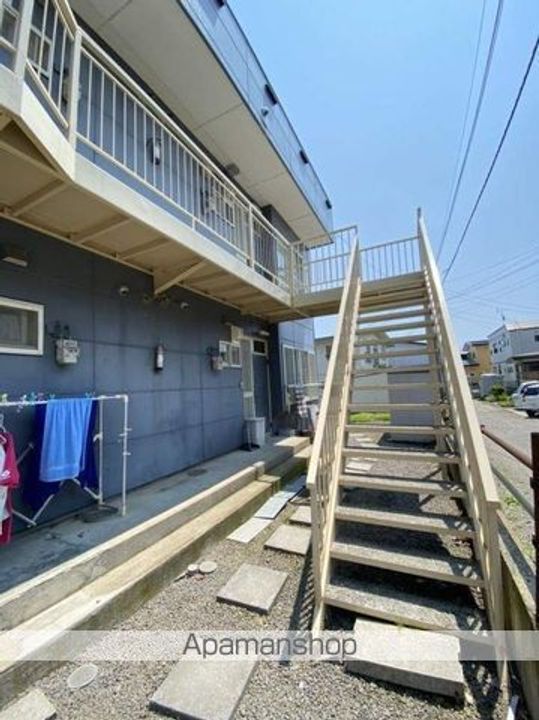 シャトークイーン2F右の外観