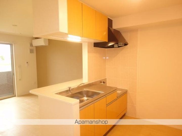 宮城県亘理郡亘理町字東郷の賃貸アパートのキッチン