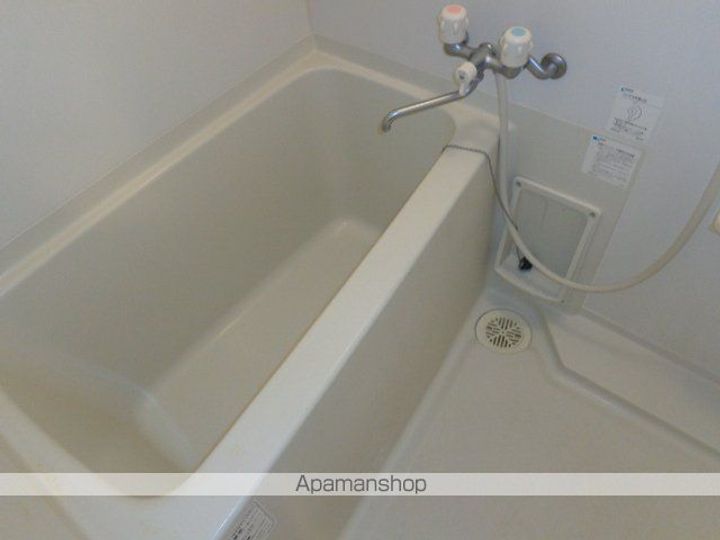 鎌倉服部ビル204の風呂