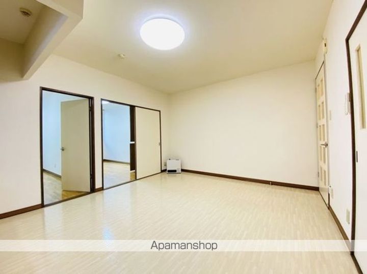 五稜郭パークハイツの内装