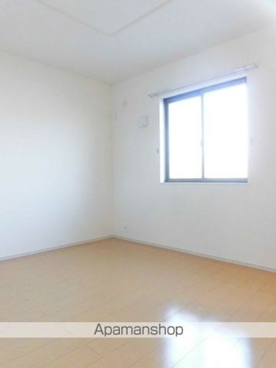 グラスコート Wの居間