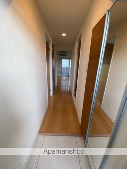 shostyleHAKATAの玄関