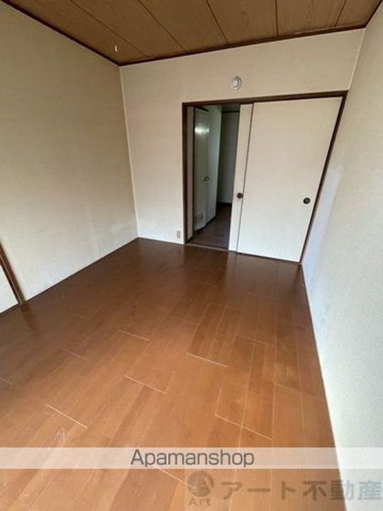 愛媛県松山市土居田町の賃貸マンションの内装