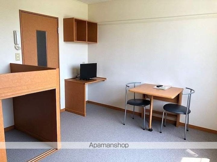 レオパレスK・Mの居間