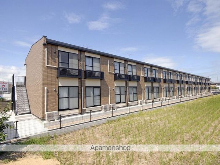 レオパレス勝浦川の外観