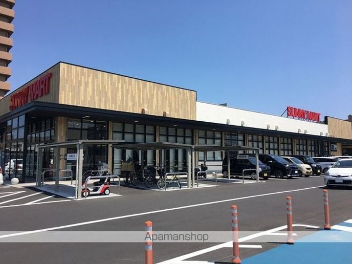 エピナール D棟の周辺