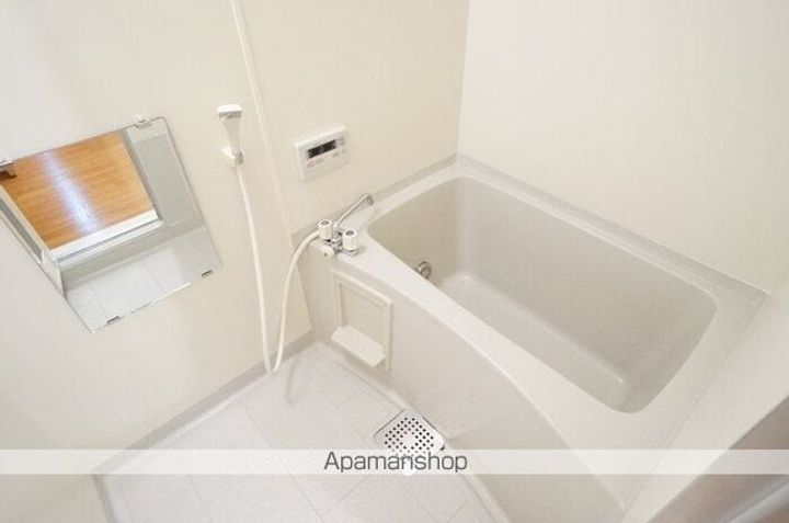 ロイヤルガーデン Aの風呂