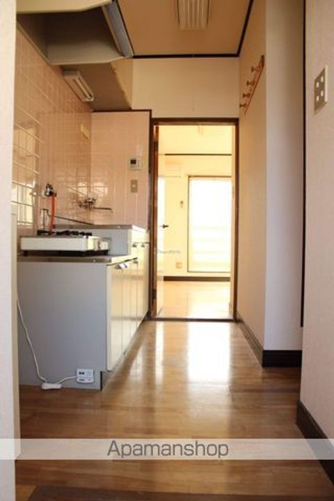 広島県尾道市栗原町の賃貸アパートの内装