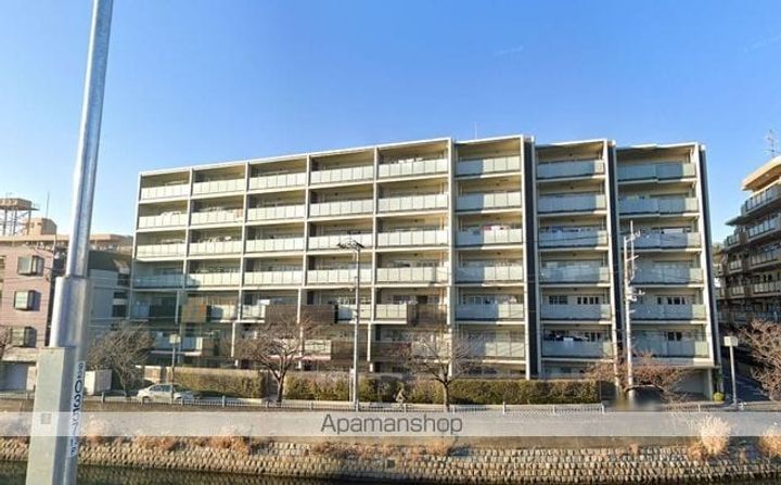 クリオ南太田1階の外観